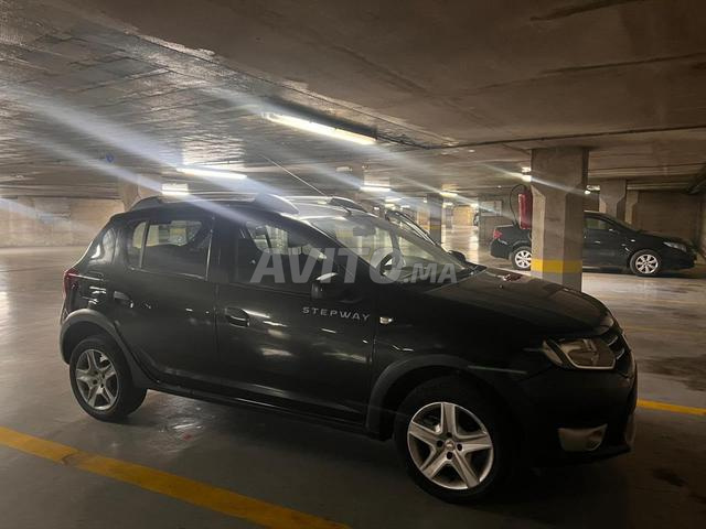 Dacia Sandero Diesel Manuelle 2015 à Casablanca - 2