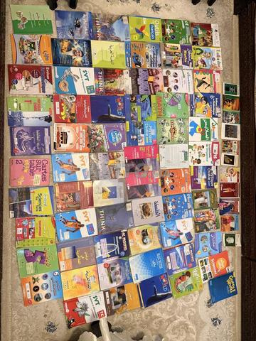 مجموعة من 100 كتاب مدرسي وغير مدرسي
