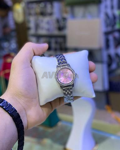 Montre pour femme de différents styles - 2