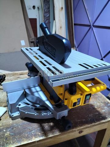DeWalt D27113 sur table - 2