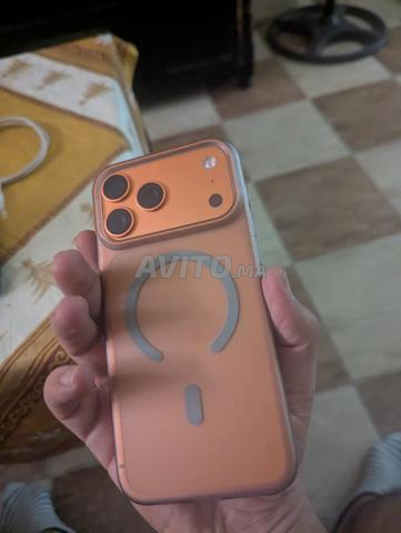 iPhone 17 Pro Max 512 Go cycle 24 - 2
