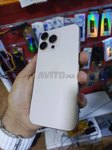 iPhone 15 Pro Max - 2