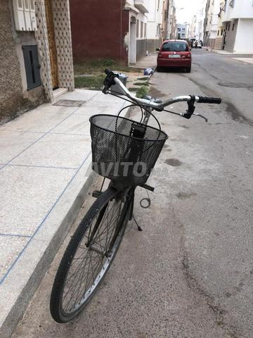 دراجة سيدة نظيفة كل شيء يعمل - 2