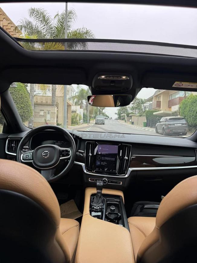 Volvo s90 d4