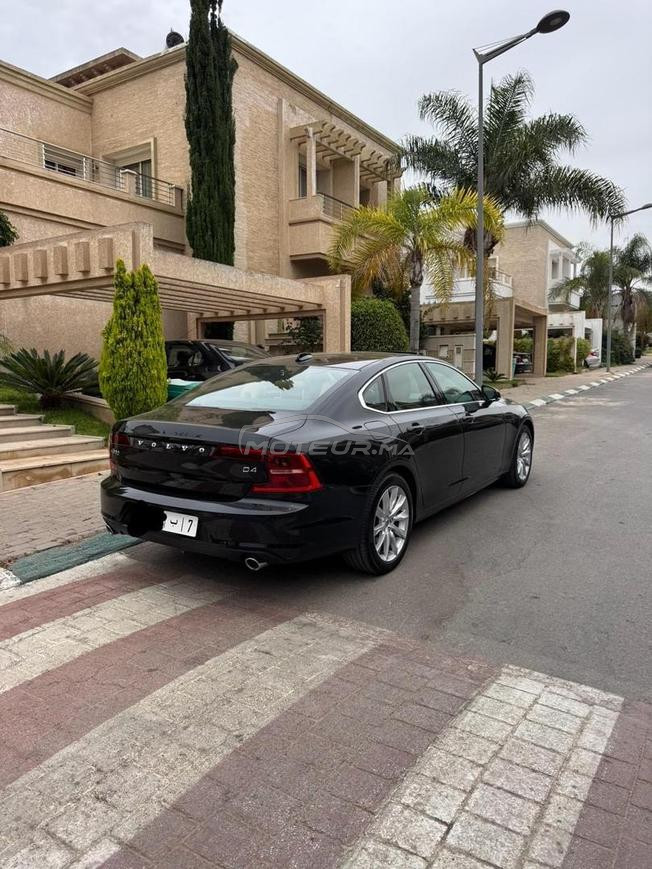Volvo s90 d4