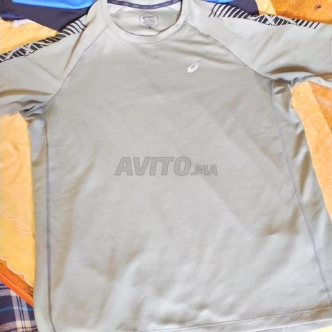 T-shirt Asics original taille L XL - 2