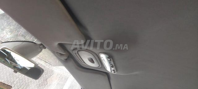 Renault Scenic Diesel Manuelle 2005 à Tanger - 2