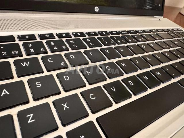 Pc Portable HP i5 11eme 16Go 256Go Graphic iris Xe - 2