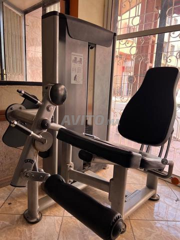 Salle de musculation complète, encore neuve à prix raisonnable - 2