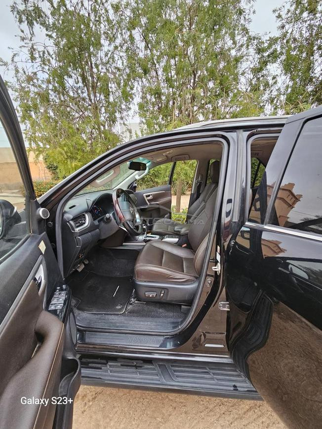 Toyota  fortunaire 