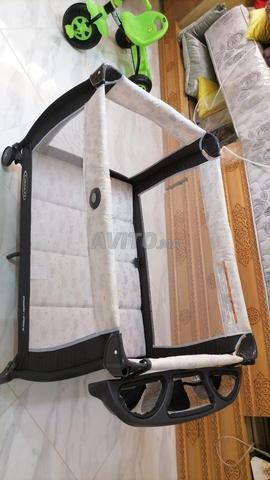 Lit bébé Graco Pack ’n Play à vendre - 2