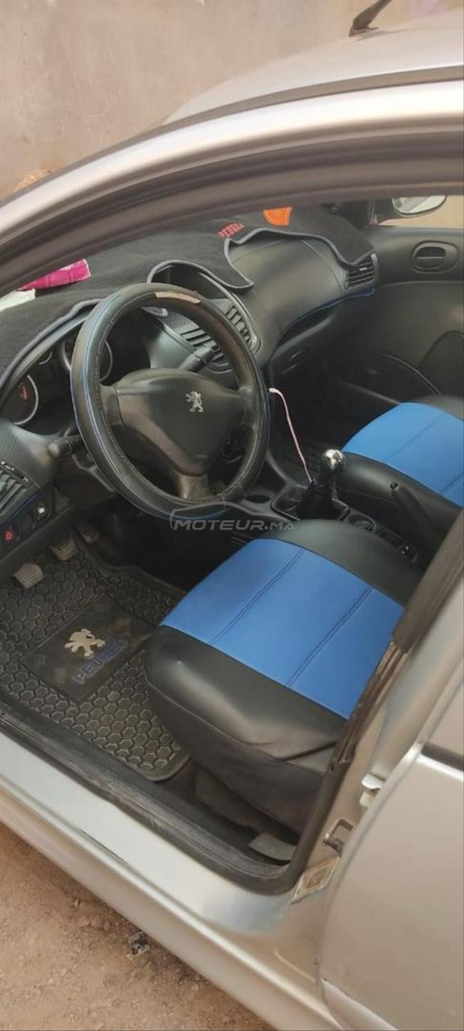Peugeot 206 Essence Manuelle 2012 à Agadir