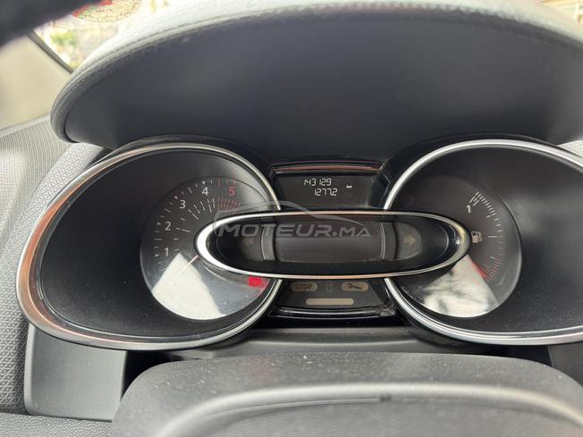 je me en vente mon voiture année 2016 mois 12
