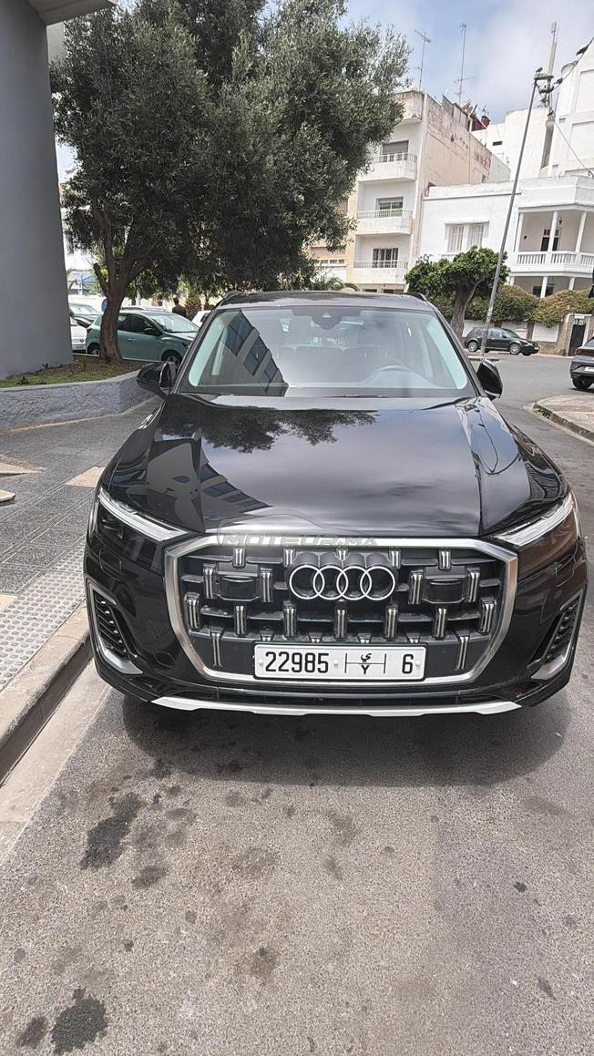 Audi Q7 etat quasi neuf 