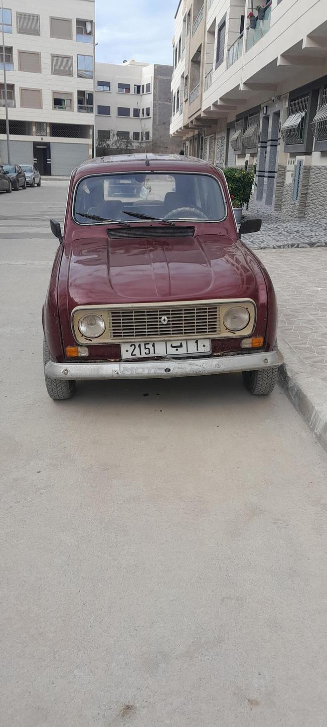 Renault R4 Essence Manuelle 1990 à Bouznika