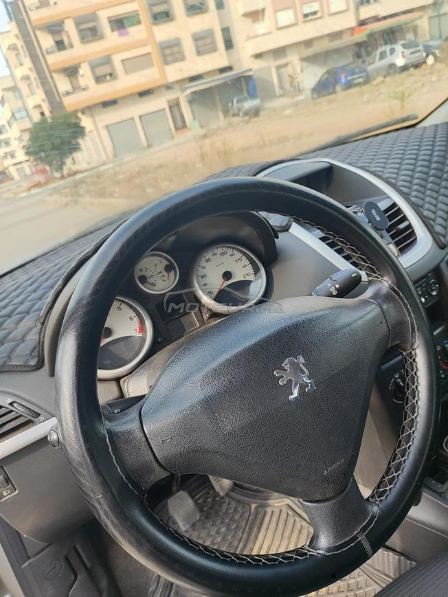 Peugeot 207 2006 essence 