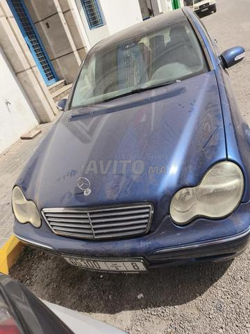 Mercedes-Benz c220 diesel 8ch