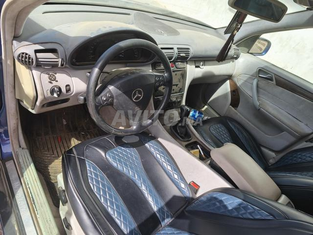Mercedes-Benz c220 diesel 8ch