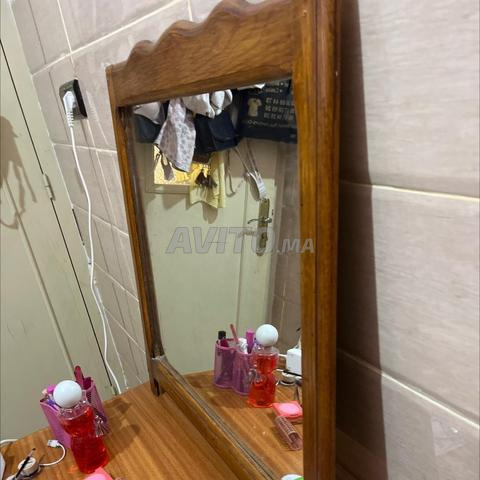 Miroir avec cadre en bois – bon état – Oujda - 2