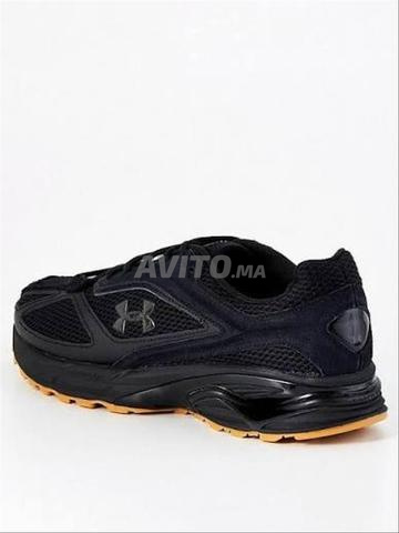 Chaussure Under Armour originale taille 38.5 - 2