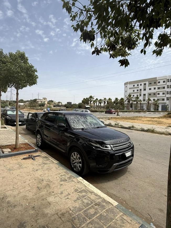range rover evoque 