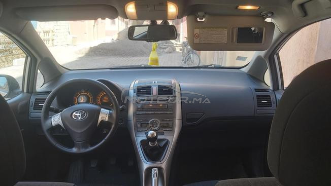 Toyota auris 2007 dewana 2016