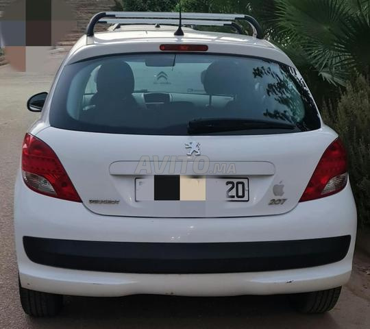 Peugeot 207 Diesel Manuelle 2010 à Meknès - 2