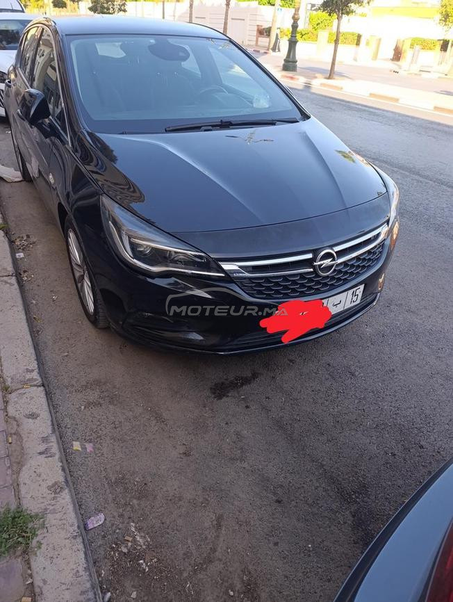 Opel Astra Diesel Manuelle 2018 à Fès
