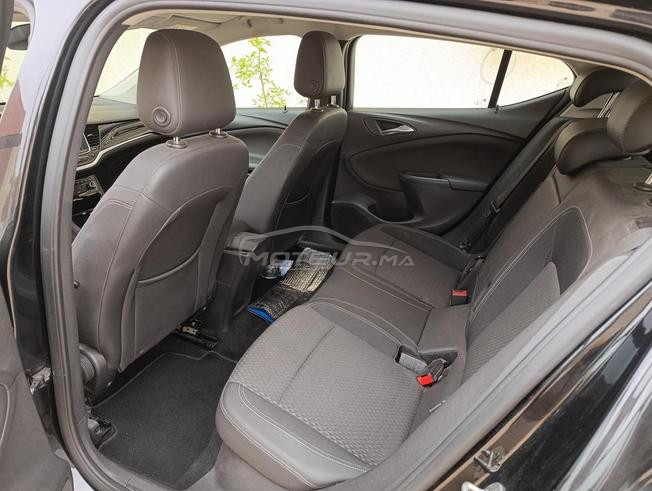 Opel Astra Diesel Manuelle 2018 à Fès