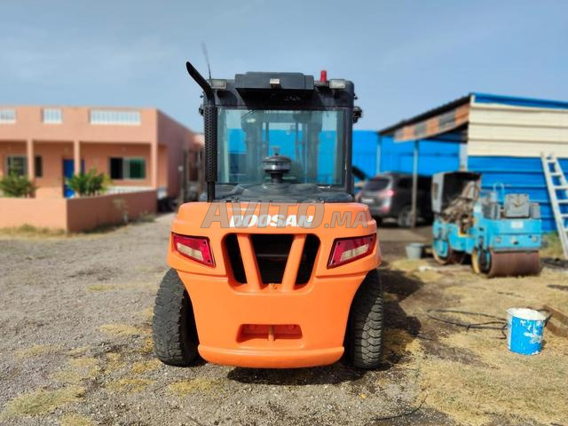 Chariot élévateur Doosan - 2