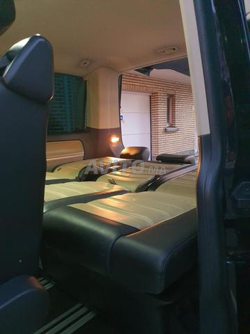 Volkswagen Multivan Full Option - 2