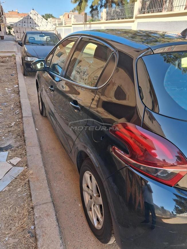 Peugeot 208. 1.6hdi. 2016