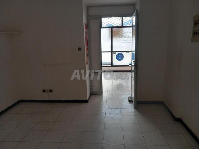 Magasin 64m2 Mers Sultan à vendre - 2
