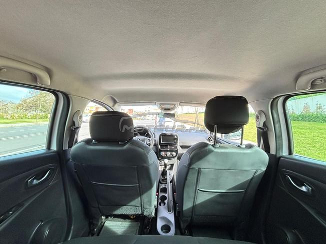  Clio 4 modele 2021  tres bon etat (sans courtier)