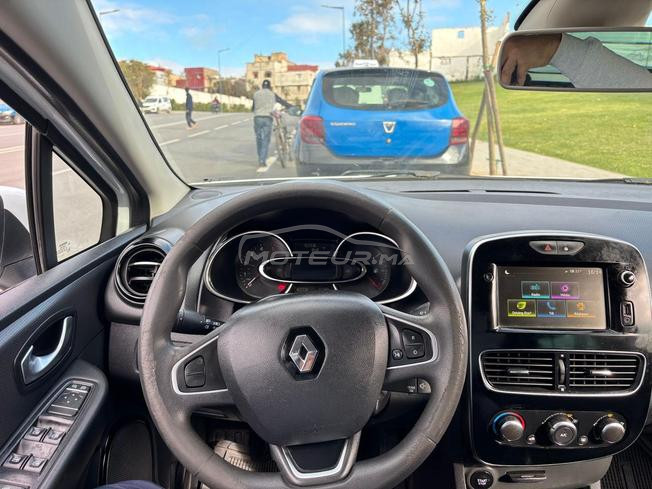  Clio 4 modele 2021  tres bon etat (sans courtier)