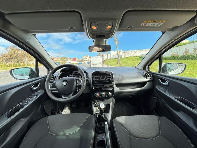 Clio 4 modele 2021  tres bon etat (sans courtier)