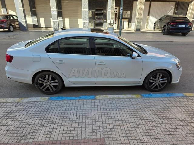 Volkswagen Jetta Diesel Automatique 2019 à Rabat - 2