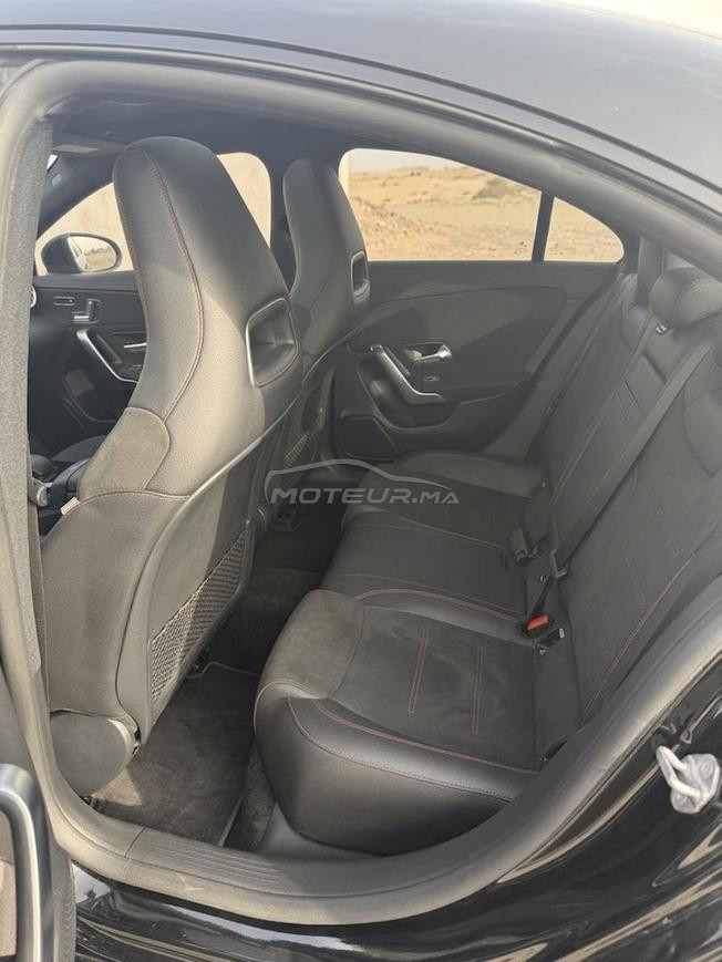 Mercedes Benz CLA comme neuf 