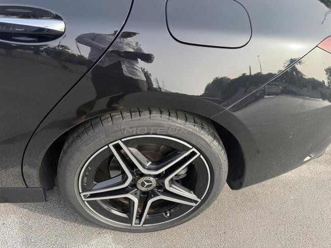 Mercedes Benz CLA comme neuf 