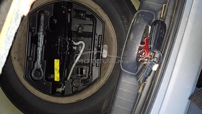 Peugeot 208 Essence Manuelle 2019 à Tanger