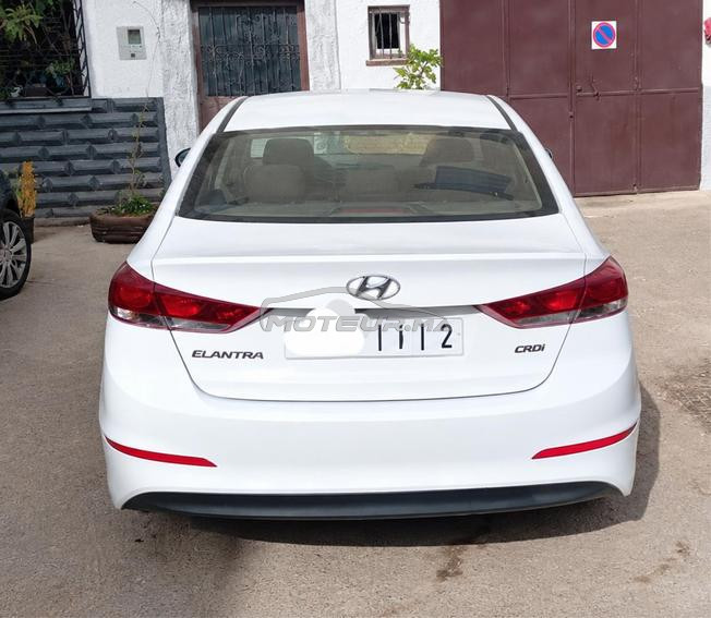 Hyundai Elantra Diesel Manuelle 2020 à Salé