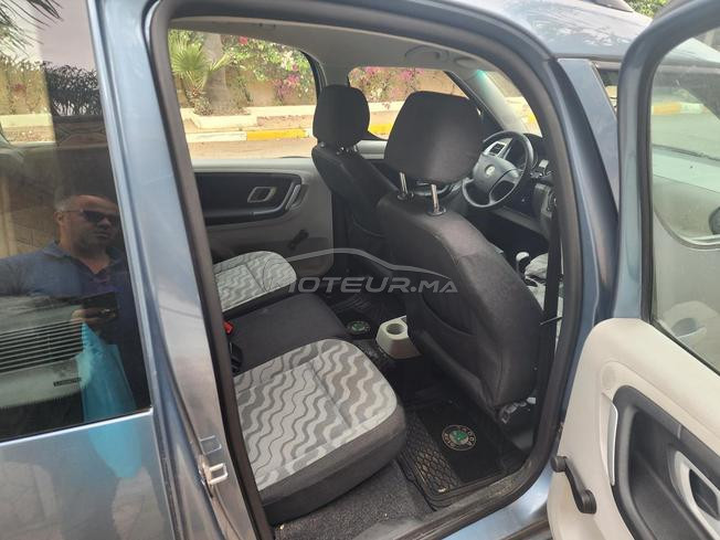 Skoda Roomster essence faible Kms