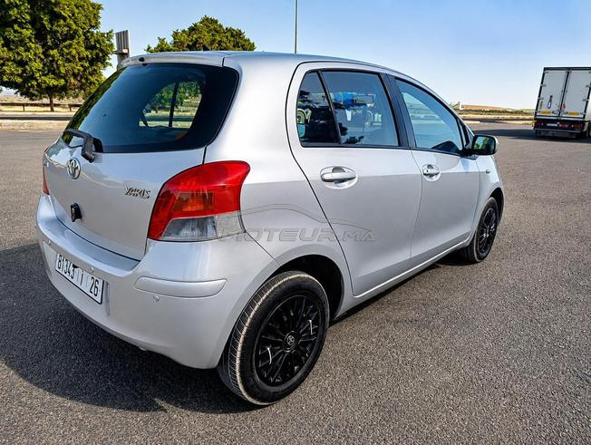 toyota Yaris très bon etat