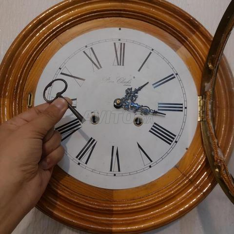 ساعة حائطية - 2