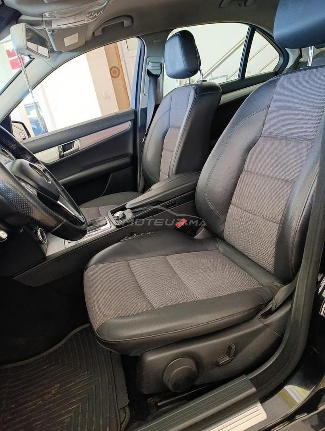 – Mercedes-Benz C220 Avantgarde