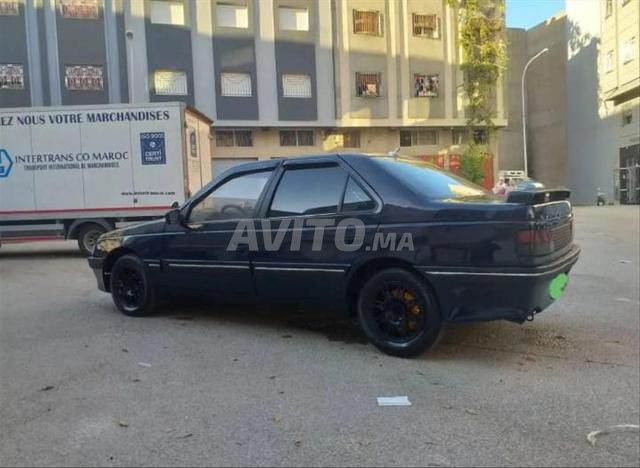 Peugeot 405 en très bon état - 2