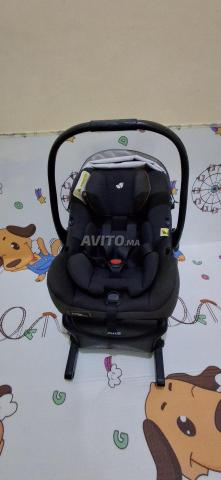 Siège auto pour bébé avec base de fixation - 2