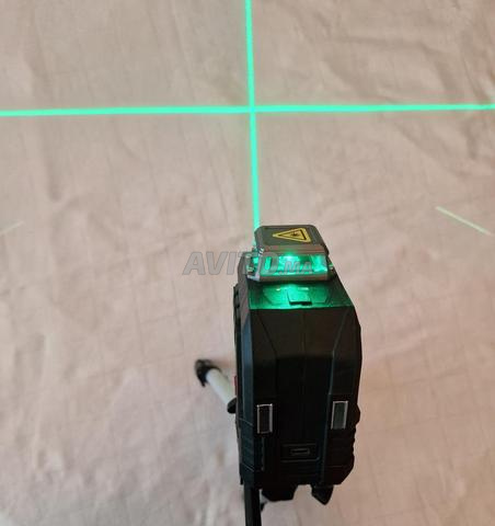 Niveau laser, neuf 360°, avec trépied - 2