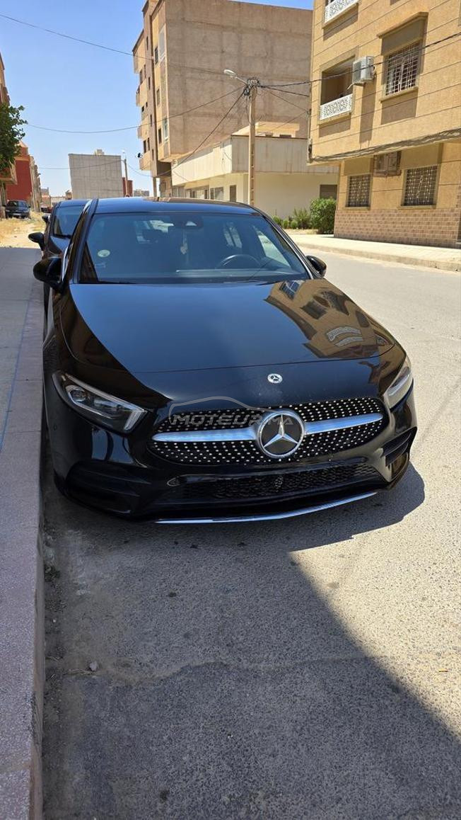 je mis en vente ma voiture classe A200d