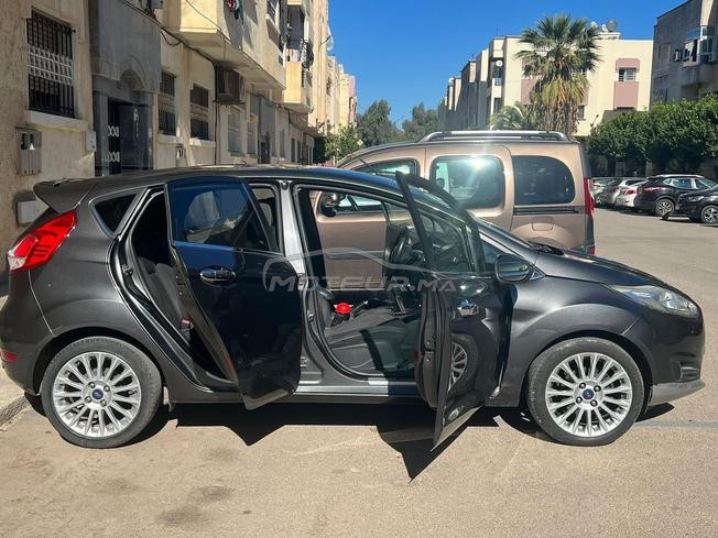 Ford FIESTA TITANIUM 